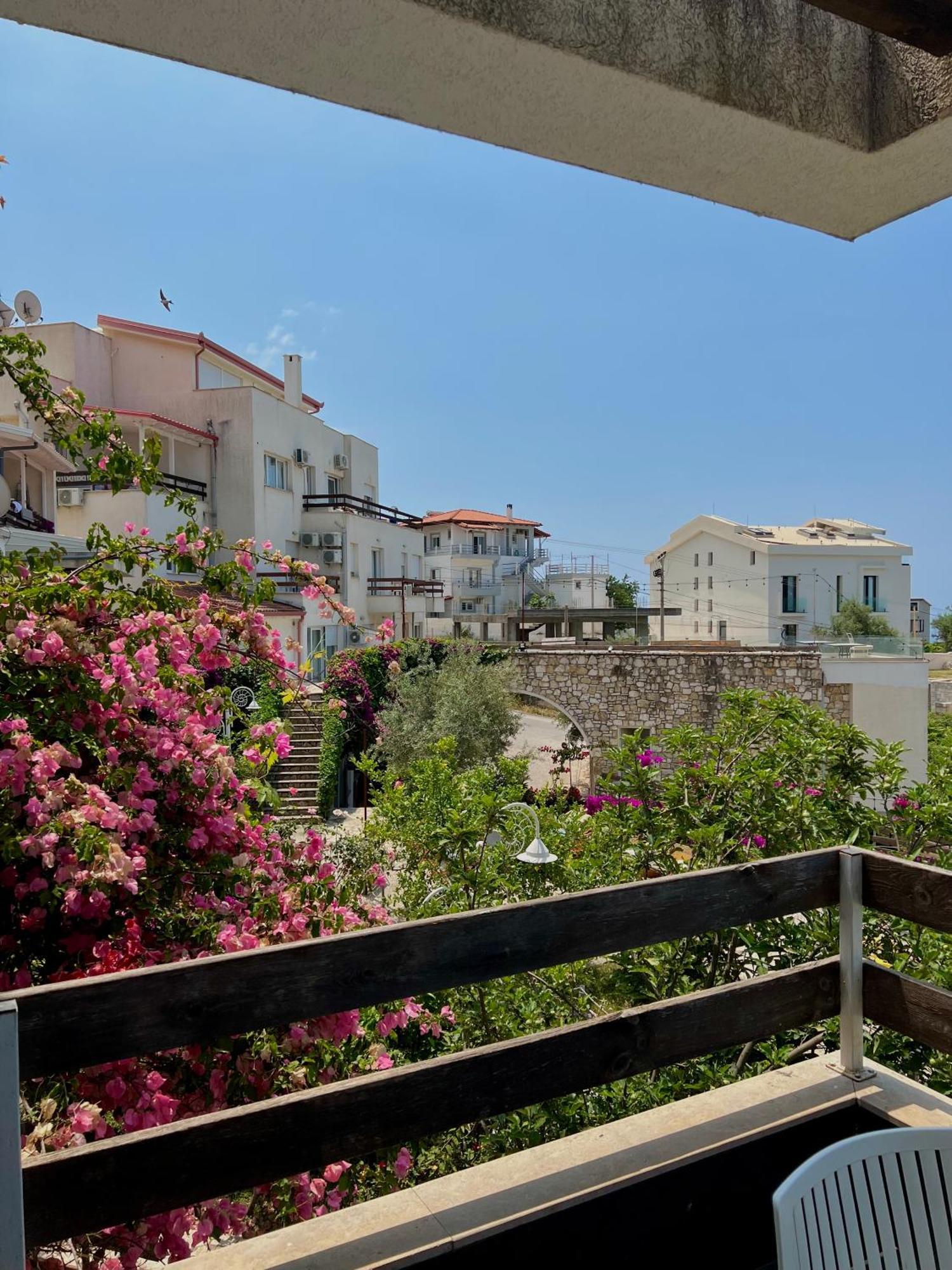 The Olives Terrace Residences Dhërmi Eksteriør bilde